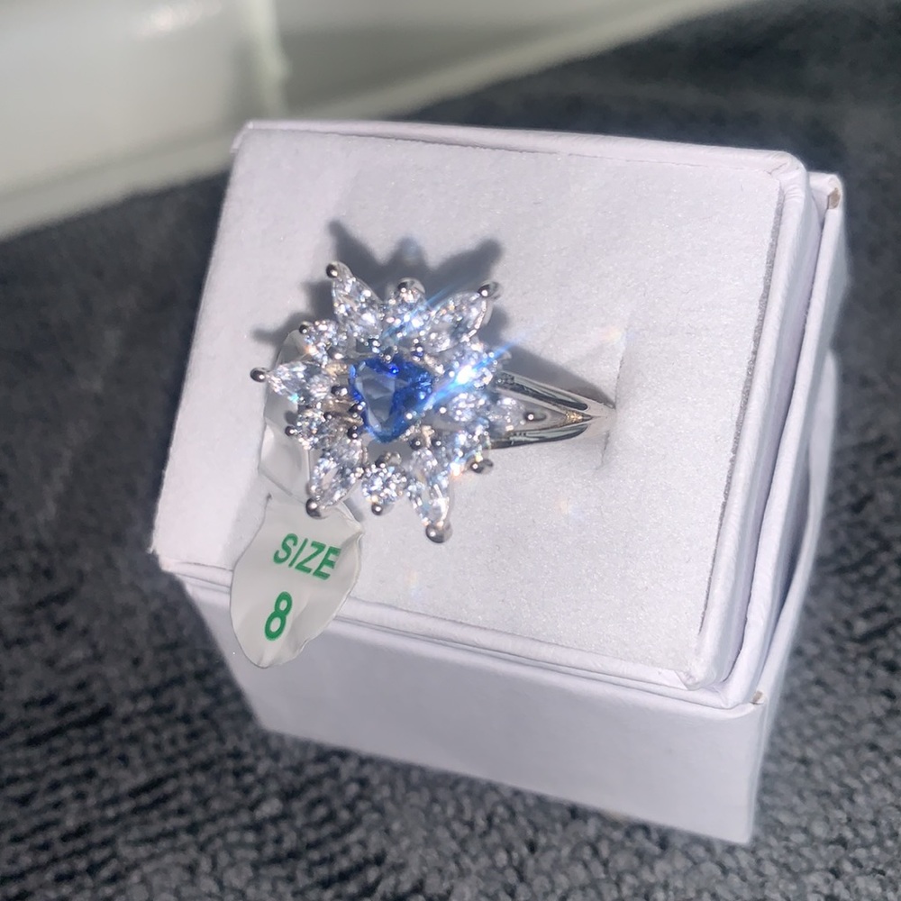 Bomb Party: Sparkling Soul Lab Created Light Sapphire .925 Solid Sterling Silver
